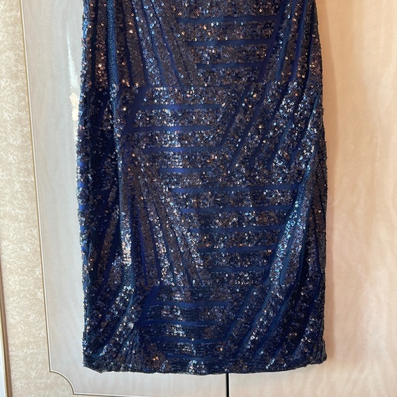 Blue Sequins Mesh Dress - Picture 5 of 11